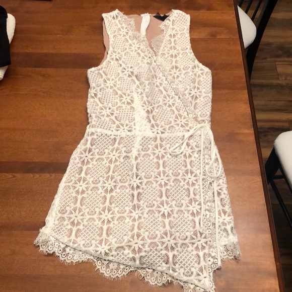 Nordstrom white lace romper size medium - Picture 2 of 6